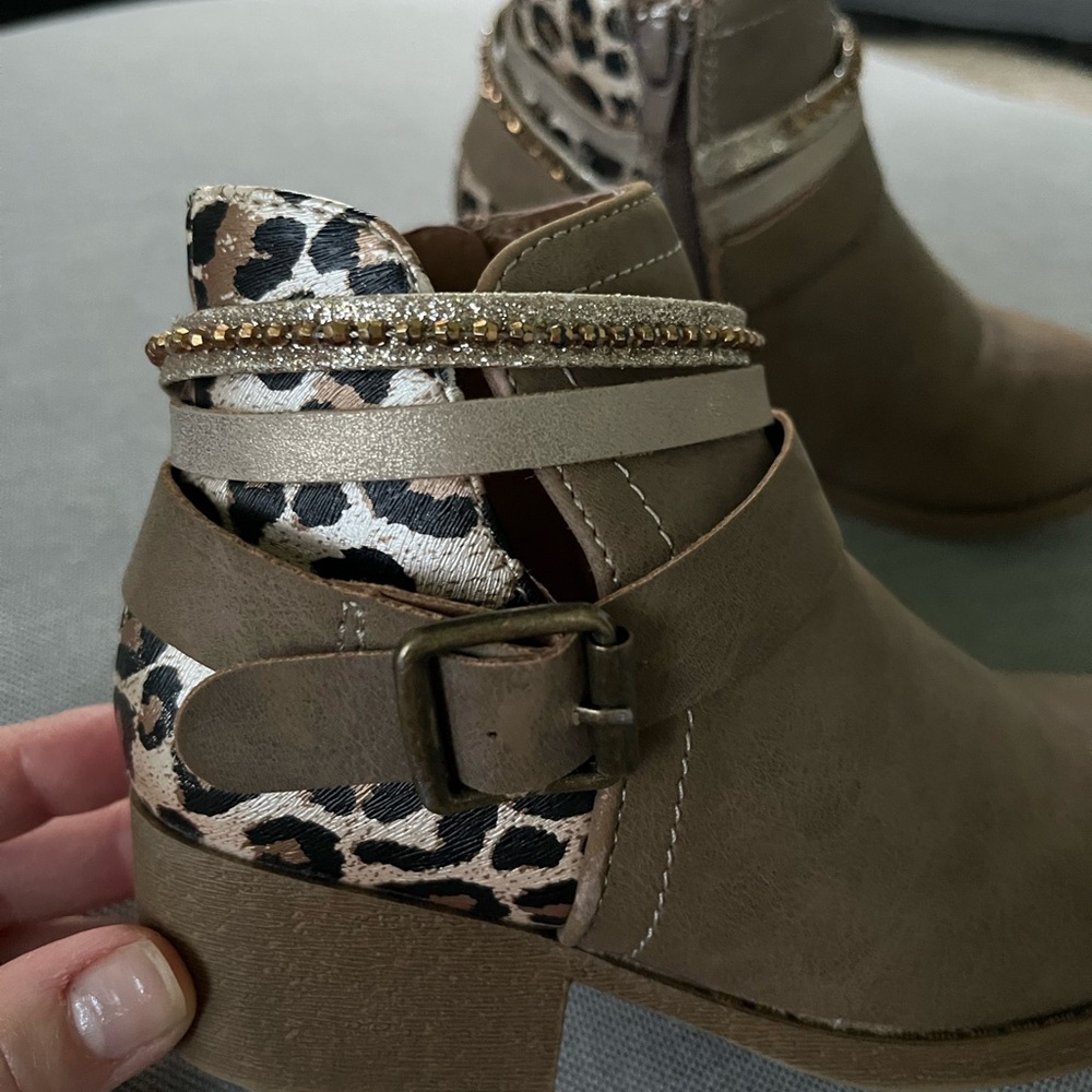 Girls Booties